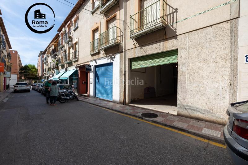 Foto a6240c37-96be-42bd-bdd5-7a937be55c64. Local comercial magnifico local comercial ideal para utilizar como garaje en Armilla