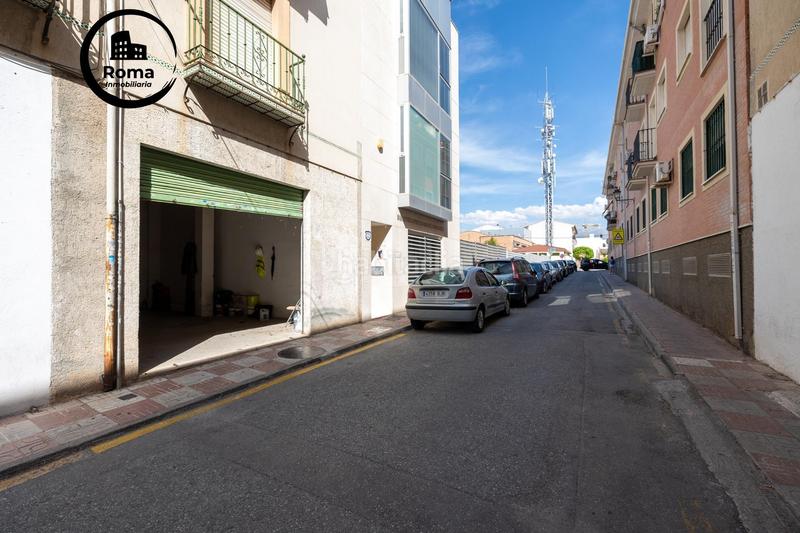 Foto e6f7668d-b145-4d3b-9fc4-619ed57e5947. Local comercial magnifico local comercial ideal para utilizar como garaje en Armilla