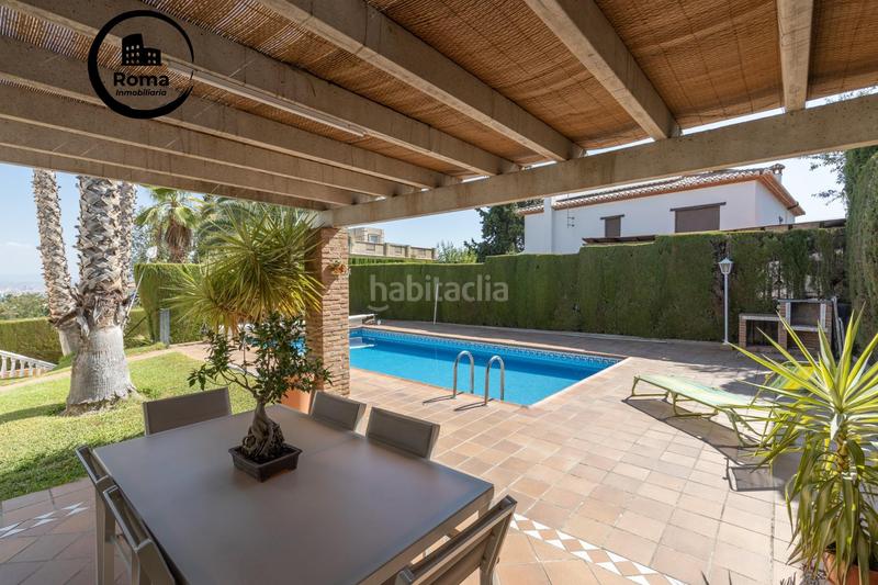 Foto 1e75a0b3-bef7-4351-ae2b-5c8fa9298a3e. Chalet en calle calle del lirio precioso chalet independiente en Gójar