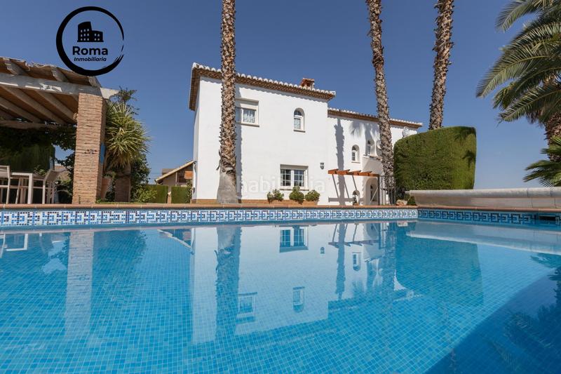 Foto 4b64960b-c259-4703-b62c-4767dc91f950. Chalet en calle calle del lirio precioso chalet independiente en Gójar