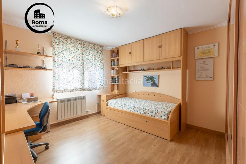 Foto a7bf65c5-2214-41fe-be45-bacefa1c6bf1. Chalet en calle calle del lirio precioso chalet independiente en Gójar