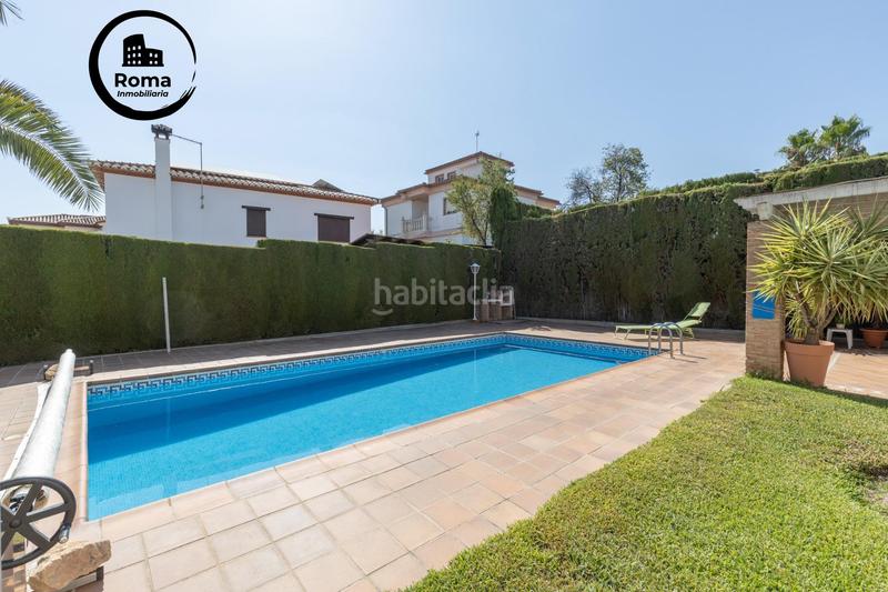 Foto f3e70c38-9e22-454d-8df9-f7234f7b1c05. Chalet en calle calle del lirio precioso chalet independiente en Gójar