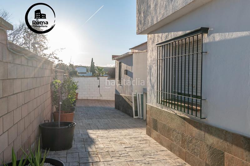 Foto a6a6fbb0-b08b-4414-b208-4acc0a18dd8a. Chalet preciosa casa totalmente reformada en suspiro del moro, en Otura