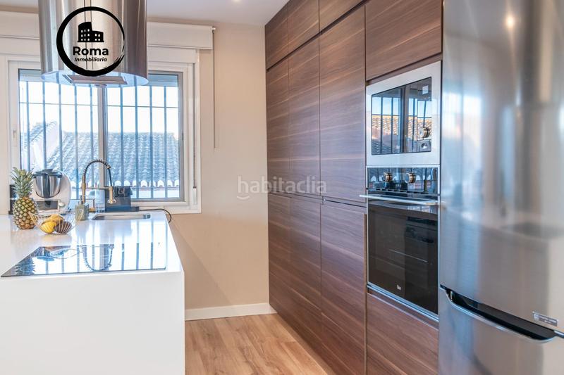 Foto a6d165f0-341e-41d7-a886-bdb2cfc73f58. Chalet preciosa casa totalmente reformada en suspiro del moro, en Otura
