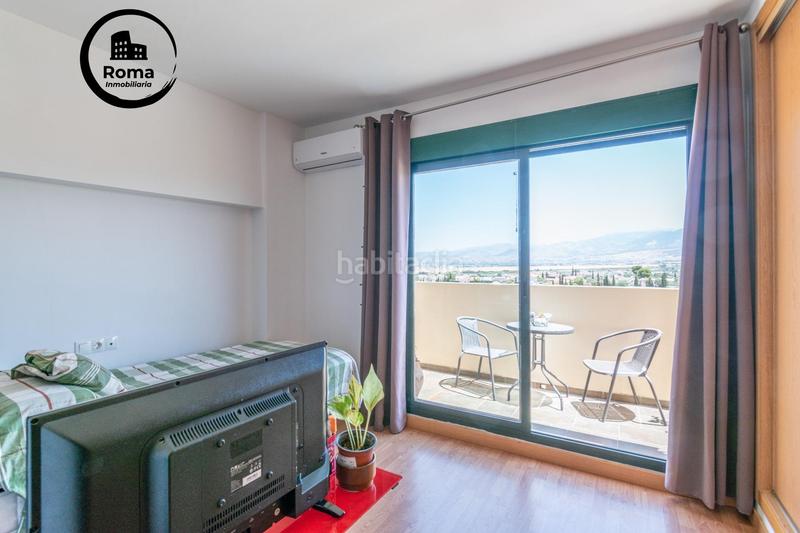 Foto 8ef4831c-6a79-4f2c-85a9-668d48846eb0. Semi detached house with parking pool in San Francisco - El Chorrillo Gabias (Las)