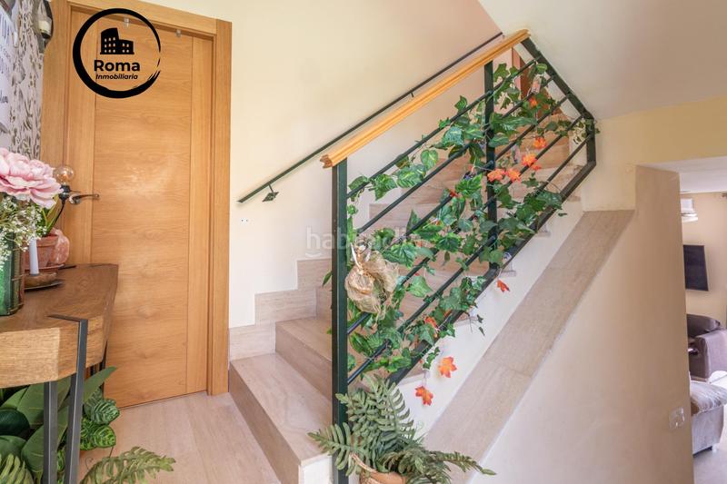 Foto c518493b-4aee-4a2b-aab7-660d94c8447f. Semi detached house with parking pool in San Francisco - El Chorrillo Gabias (Las)
