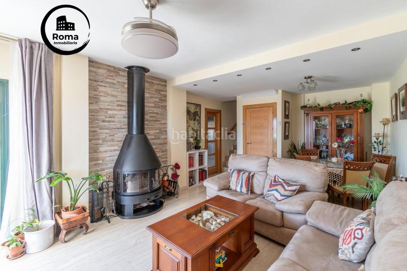 Foto c955e60e-70a7-49fd-a8d5-f890d2ec5d97. Semi detached house with parking pool in San Francisco - El Chorrillo Gabias (Las)
