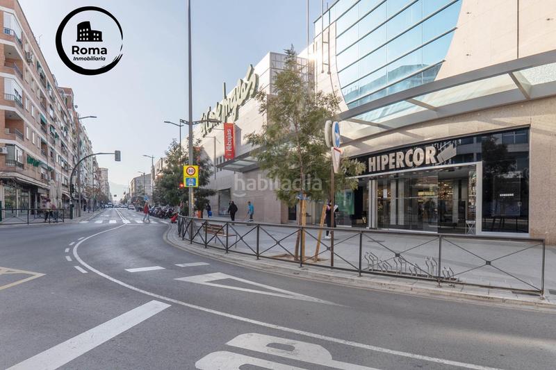 Foto c7c80dfd-fe79-42d4-897a-7651ca2f7481. Local comercial  en santa clotil en Granada