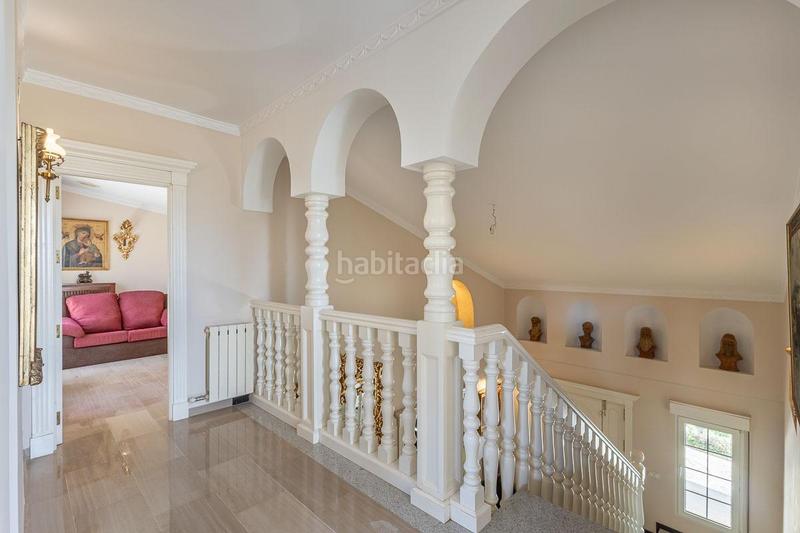 Foto 094b2acc-0583-460c-8f80-869ea46df970. Chalet bienvenido al lujo, la elegancia y la privacidad en su máxima expresión en Ogíjares