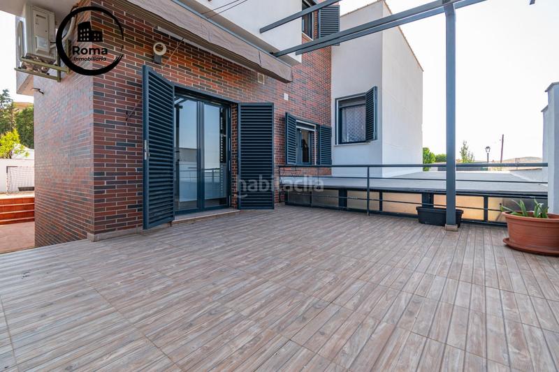 Foto e3c88b3c-4c3f-4d69-9792-6be0cb5fb9a9. Chalet espectacular chalet urbanización el arenal! en Alhendín