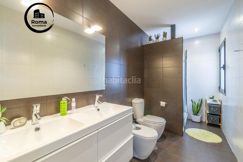Foto f08c28a3-9d6c-4b14-a2ed-97c774ea9241. Chalet espectacular chalet urbanización el arenal! en Alhendín
