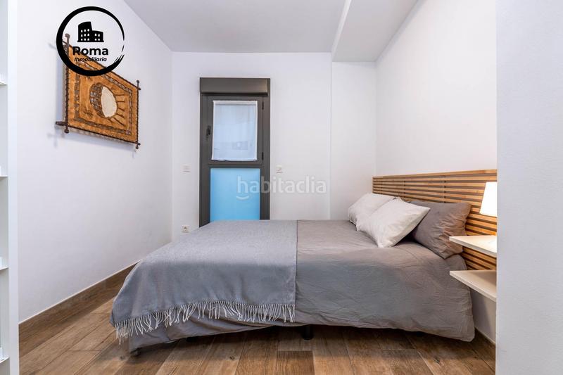 Foto 0bf6ce47-e49f-41ce-bd06-08d8a6ed76f5. Piso en calle jose luis perez pujadas piso premium con piscina y garaje en zona forum junto a la ciudad de la justicia en Granada