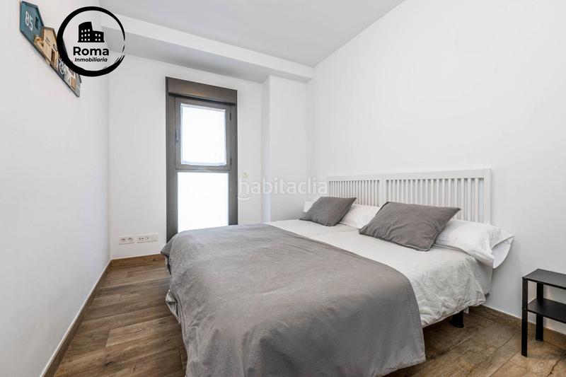 Foto 797c35b9-72af-455e-969e-d15ae48a256b. Piso en calle jose luis perez pujadas piso premium con piscina y garaje en zona forum junto a la ciudad de la justicia en Granada