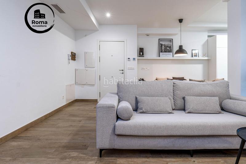 Foto a5cb9f0a-6c8d-4df6-98dc-9c46700125a3. Piso en calle jose luis perez pujadas piso premium con piscina y garaje en zona forum junto a la ciudad de la justicia en Granada