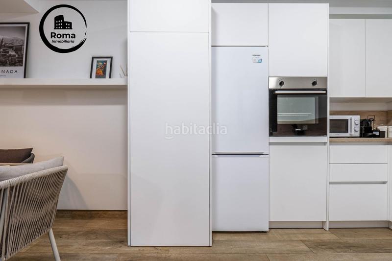 Foto b22f1eac-04c1-494f-b2a3-fbbed51610e8. Piso en calle jose luis perez pujadas piso premium con piscina y garaje en zona forum junto a la ciudad de la justicia en Granada