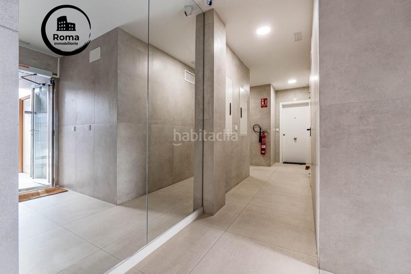 Foto cb72406a-3194-4d75-8657-bee05e7a0a8f. Piso en calle jose luis perez pujadas piso premium con piscina y garaje en zona forum junto a la ciudad de la justicia en Granada
