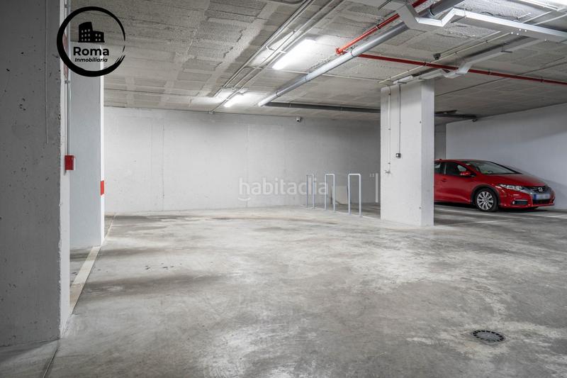 Foto ccb284fb-44e6-413b-ba25-86efda640335. Piso en calle jose luis perez pujadas piso premium con piscina y garaje en zona forum junto a la ciudad de la justicia en Granada