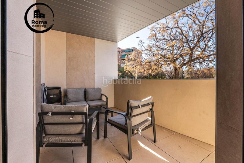 Foto d1bdb04a-ffa8-43bb-8201-0d95d71052e1. Piso en calle jose luis perez pujadas piso premium con piscina y garaje en zona forum junto a la ciudad de la justicia en Granada