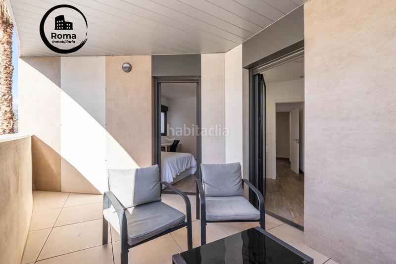 Foto f8af15ff-4c06-40ad-8908-5665ac296989. Piso en calle jose luis perez pujadas piso premium con piscina y garaje en zona forum junto a la ciudad de la justicia en Granada