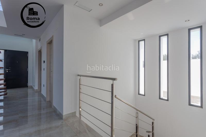 Foto a26bfb16-7419-4604-aa10-c94ce8070478. Chalet ponemos a la venta esta espectacular casa en la urbanización los cortijos en Atarfe