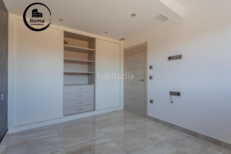 Foto b5abbc8d-a89f-42ef-a3a9-59eaaa947a10. Chalet ponemos a la venta esta espectacular casa en la urbanización los cortijos en Atarfe
