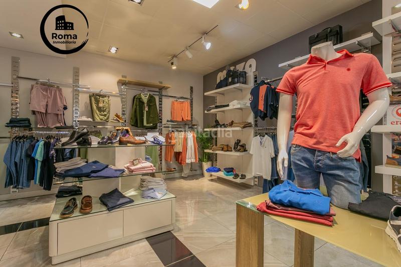 Foto 02c5a283-7e4e-45b1-926f-561b2237bd1b. Local comercial se vende local en el centro en Maracena