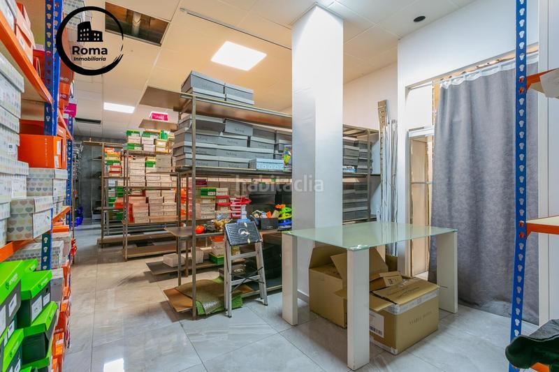 Foto 61ebf946-3775-4346-b713-f19b0709d08f. Local comercial se vende local en el centro en Maracena