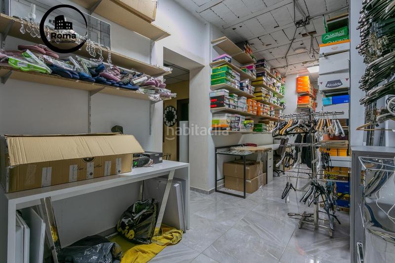 Foto 84910125-5922-4597-a75c-9ef028511cc5. Local comercial se vende local en el centro en Maracena