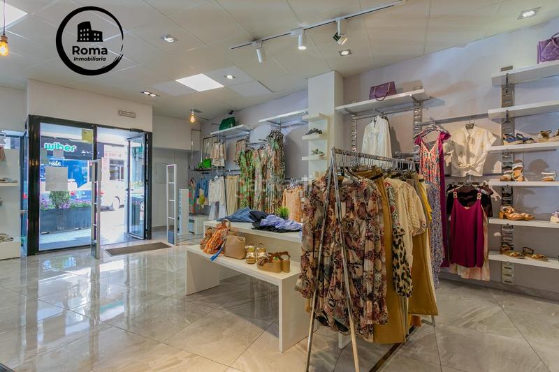 Foto b90f70d7-296e-4b36-87bb-209c3e6fad73. Local comercial se vende local en el centro en Maracena