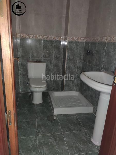 Foto 3458eb11-21e3-48a3-8cac-8fe8a72e7840. Piso en calle calle real 16 centro cerca del metro. 3 dormitorios y 2 baños en Maracena