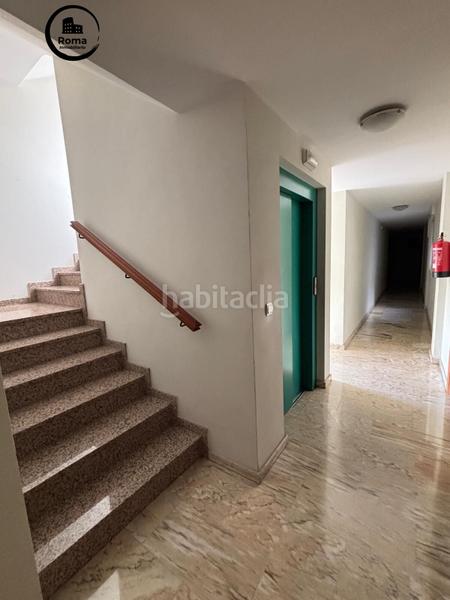 Foto abe3659e-0411-4802-ac43-e222b74cfffe. Piso en calle calle real 16 centro cerca del metro. 3 dormitorios y 2 baños en Maracena