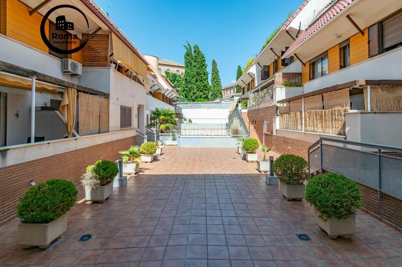 Foto a21b022b-4e38-436a-a563-cc994f44a732. Àtic amb calefacció aparcament piscina a Barrio de la Vega Monachil