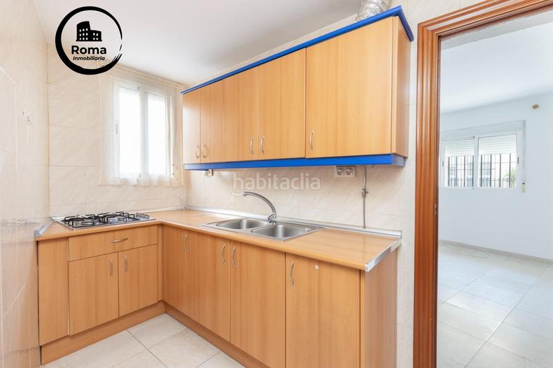 Foto 919e4d63-87a6-4c3a-bb33-b91da6f6f3fe. Local comercial en Maracena