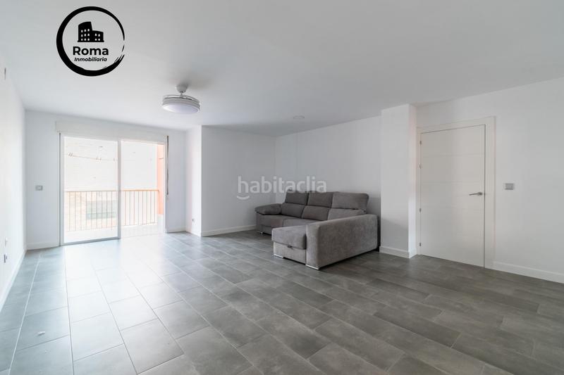Foto b97cafbc-90cc-40f0-84a5-be6d7830b92c. Piso buscas un hogar listo para estrenar en el corazón ? en Albolote