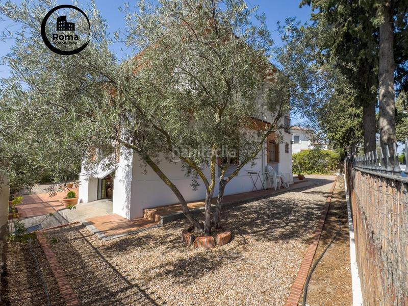 Foto 62a496bd-e561-4248-89b4-104abae9e550. Chalet en calle pinsapo (cub) 2 chalet independiente en la prestigiosa urbanizacion pantano de cubillas en Albolote
