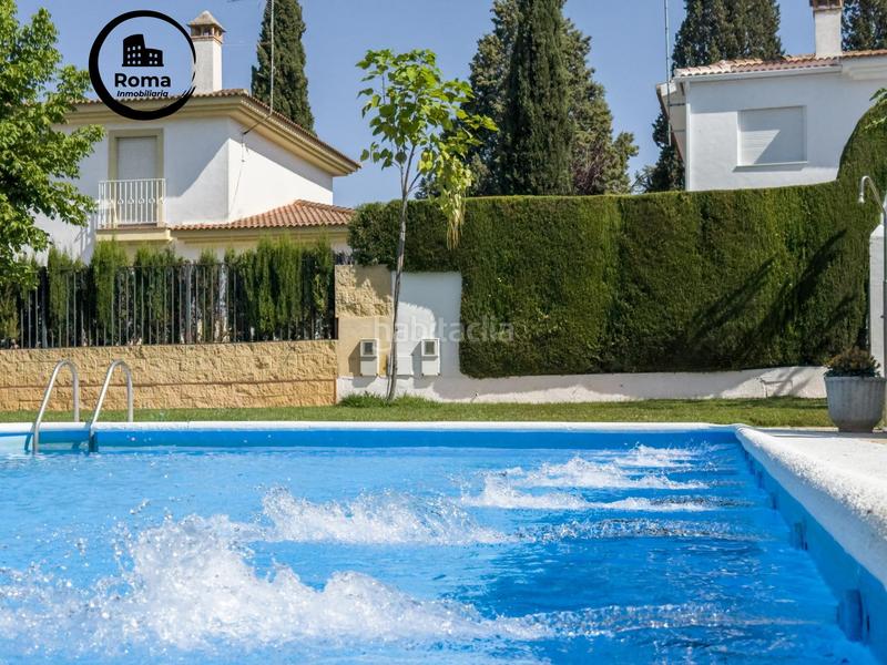 Foto 7a073fe1-d14c-4d80-88e5-28550924b844. Chalet en calle pinsapo (cub) 2 chalet independiente en la prestigiosa urbanizacion pantano de cubillas en Albolote
