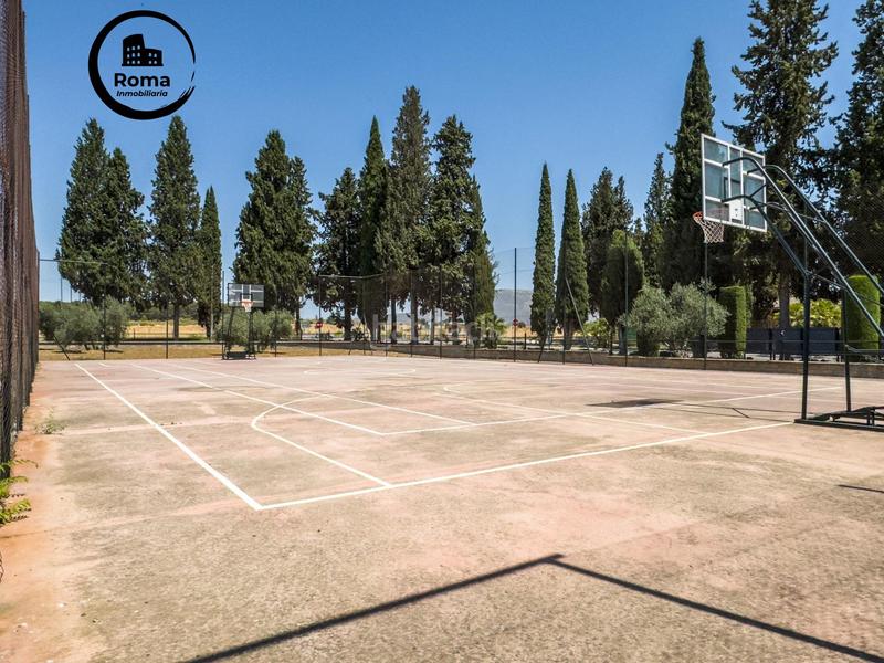 Foto 8ce90e1f-1f1d-4f74-9ed9-3770f63319bb. Chalet en calle pinsapo (cub) 2 chalet independiente en la prestigiosa urbanizacion pantano de cubillas en Albolote