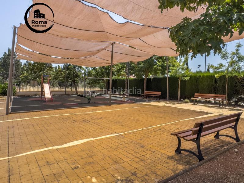 Foto b6b96454-277c-49d8-9a4c-4efd0069bc83. Chalet en calle pinsapo (cub) 2 chalet independiente en la prestigiosa urbanizacion pantano de cubillas en Albolote