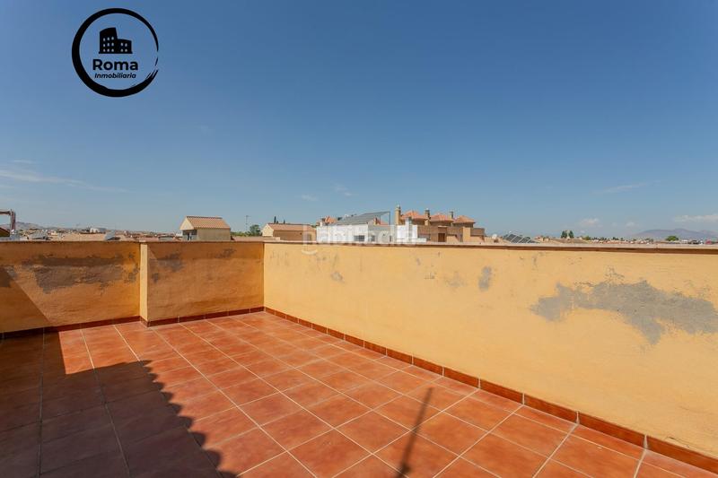 Foto 90c0ab54-2bc0-4024-8d98-dc91b4d67018. Casa pareada preciosa casa , zona centro comercial nevada en Armilla