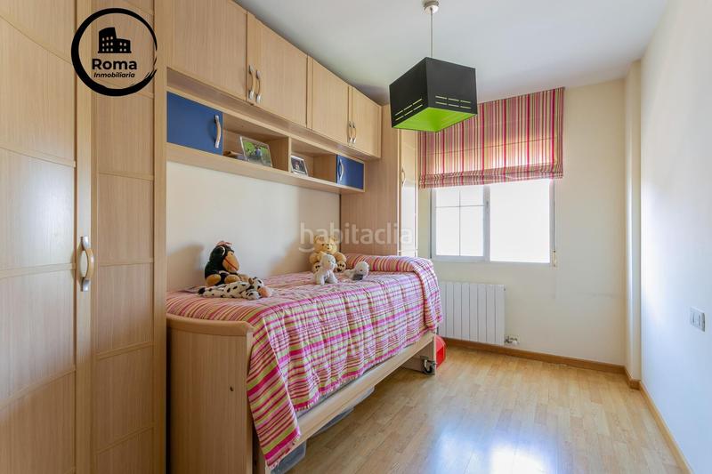 Foto e971f973-a961-4db0-a3ef-7fc58b00acaa. Casa pareada preciosa casa , zona centro comercial nevada en Armilla