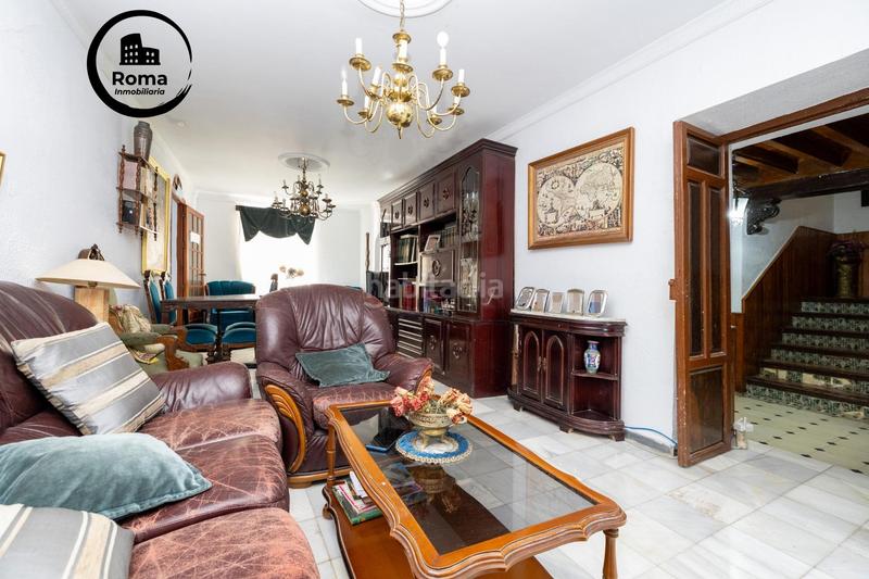 Foto b5f3c057-b1f7-4430-a08c-15a090a31bff. Chalet fabulosa casa en el centro de alhendin en Ayuntamiento Alhendín