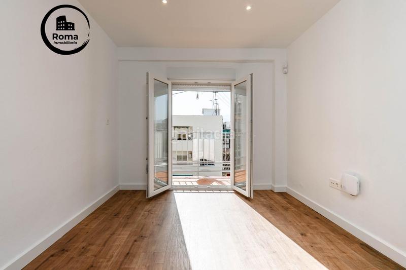 Foto 5a7cd130-3ccd-4486-a263-62d3a1a206c6. Piso en Barrio de Zaidín Granada