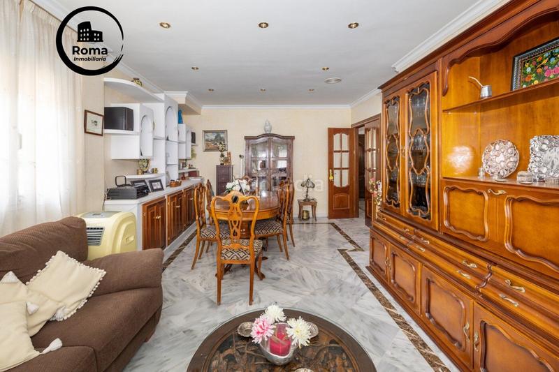 Foto f4a05f0f-e69d-4abb-adb6-832c1f2583d0. Chalet en calle residencial el carmelo 54 magnifico chalet en el carmelo en Ogíjares