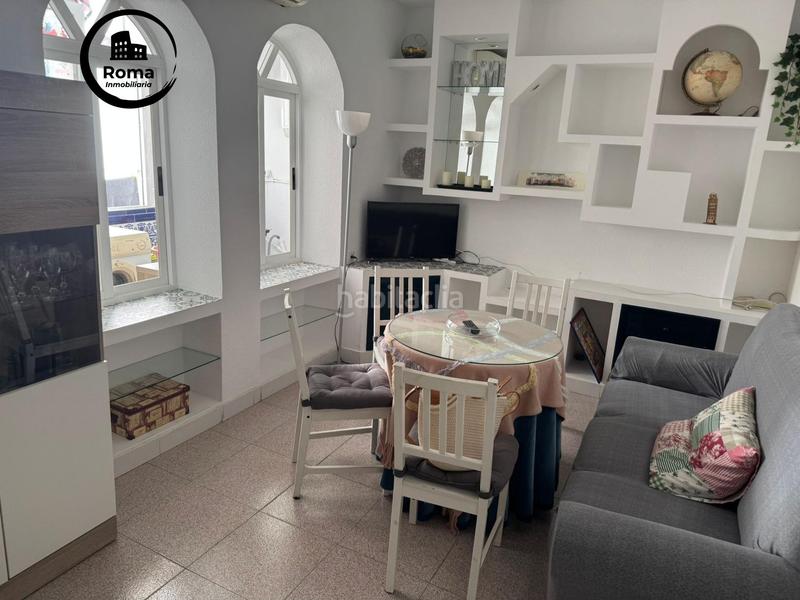 Foto e5a51f9b-eb13-4b6e-9e5e-186f54c8048e. Miete etagenwohnung in Centro - Sagrario Granada