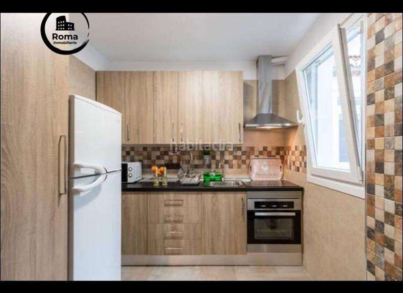 Foto 424c8c8f-82b9-43d3-9543-7e1b68f99e92. Rent flat in Centro - Sagrario Granada