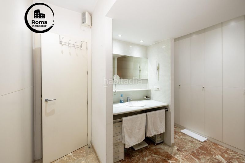 Foto 76e49d5d-67e8-49af-905d-153c66810886. Pis amb calefacció aparcament a Plaza de Toros Granada