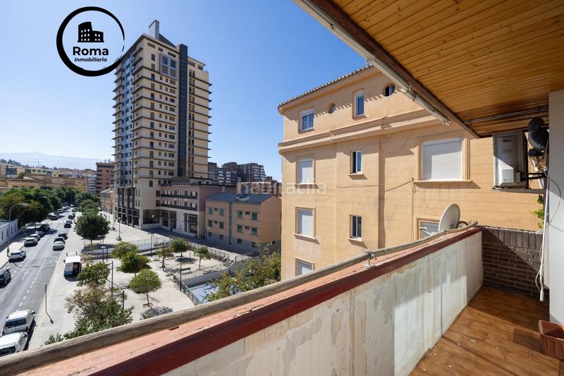 Foto aaeb13f0-fbbf-470f-8987-ba0a4b965767. Pis amb calefacció aparcament a Plaza de Toros Granada