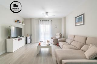 Appartement  Calle maría ramírez. Oportunidad única en el centro de albolote!
