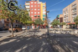 Pis  Plaza sol y luna. Acogedor piso en zaidín, granada  oportunidad única