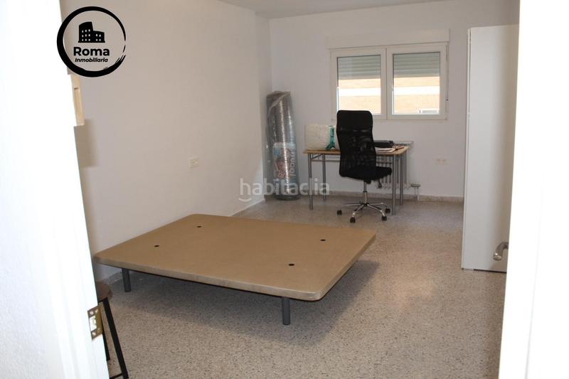 Foto bd9257b2-3f4d-4206-a268-14f05fd15d35. Location appartement dans Camino de Ronda Granada